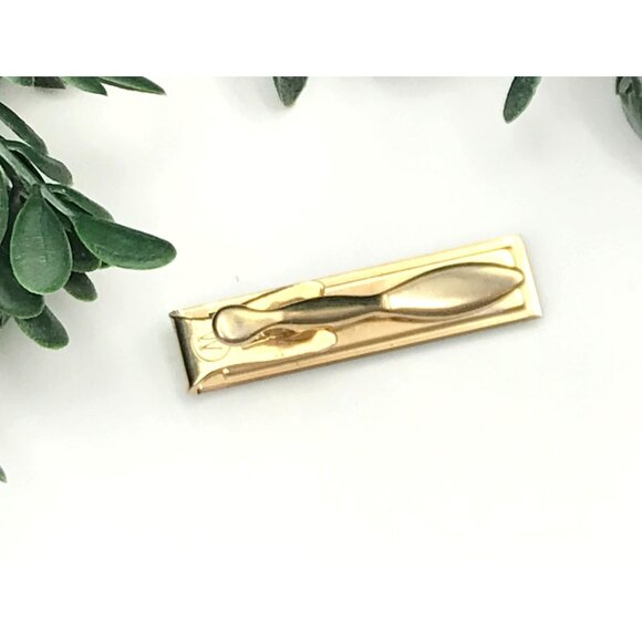 Vintage Gold Tone Tie Clip With White & Gold Enamel Geometric Design - Picture 4 of 4